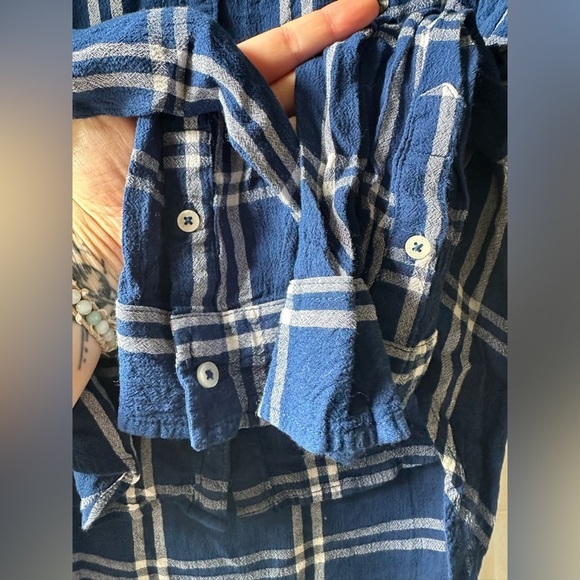 Abercrombie and Fitch Dress Shirt - Picture 6 of 6